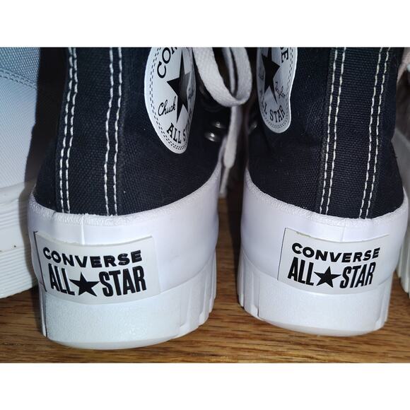 EUC Converse Lugged Black Sz & Sneakers - Picture 3 of 5